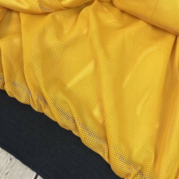 Munsingwear Mens 1/2 Zip Pullover Windbreaker Jacket Yellow Mesh Lined Medium - Picture 6 of 9